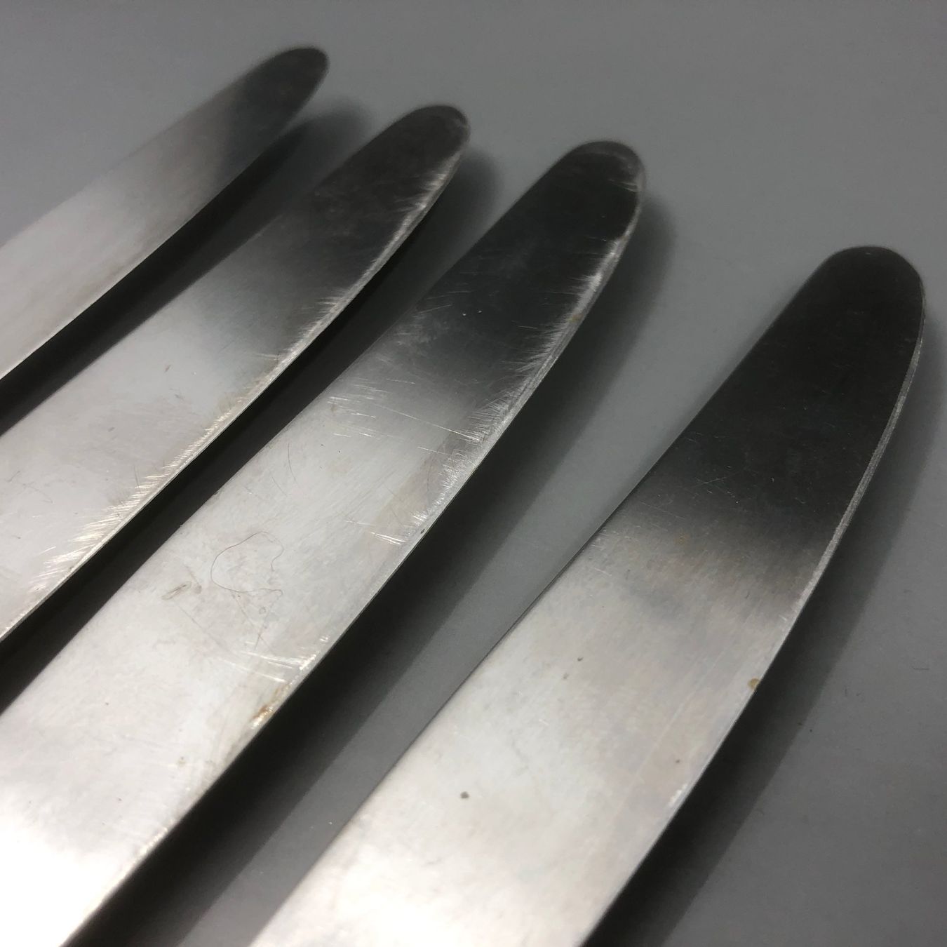 Posate: 4 Dessertmesser versilbert Reneka – Usato da Basel venduto da Tiabeanie 7