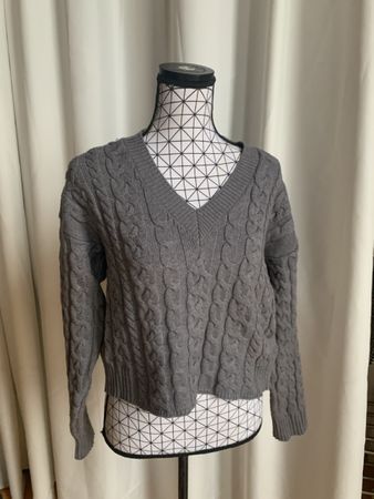 Pinko Strickpullover, Grau, Grösse M, Top Zustand!