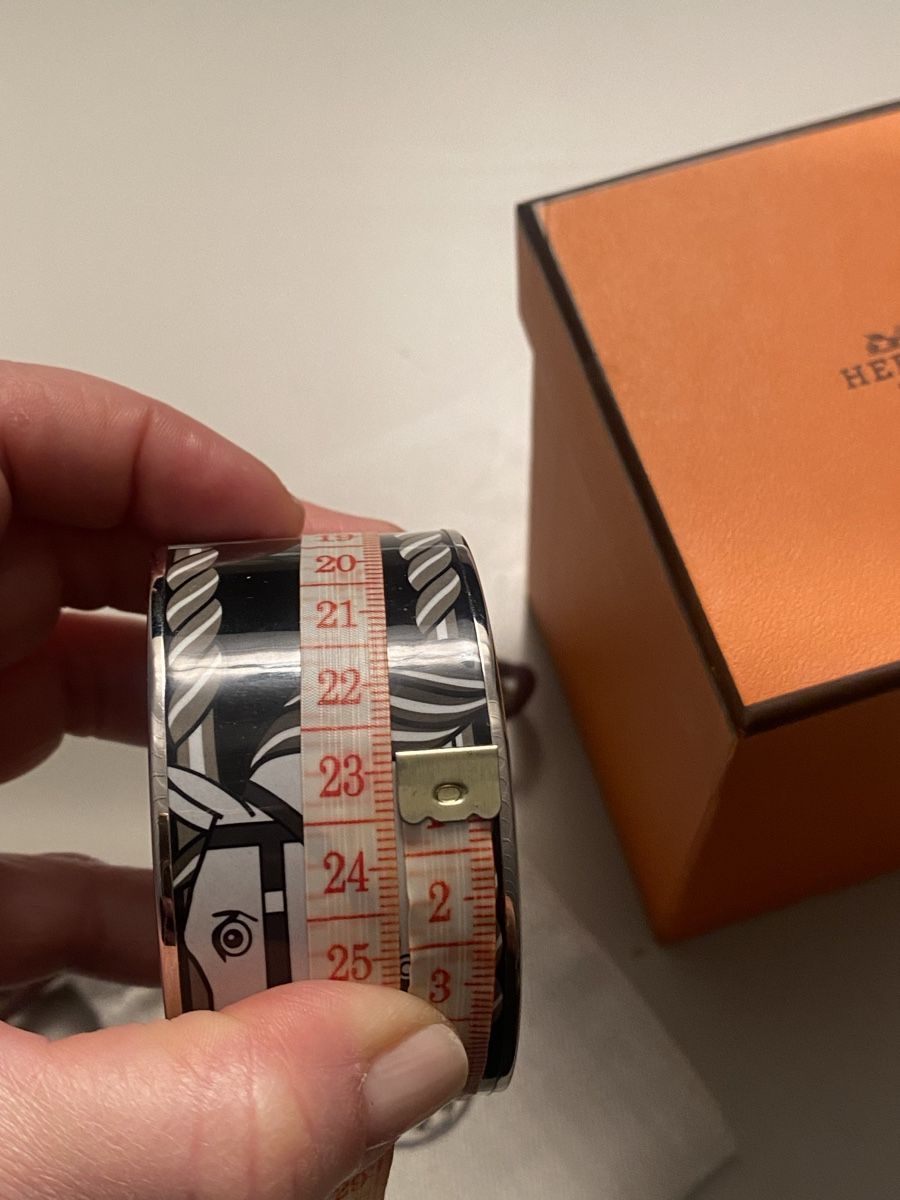 Hermès Armbänder & -reifen: Hermès equestrian bangle - Excellent! – Neu (gemäss Beschreibung) aus Herrliberg von non_5qdb 9