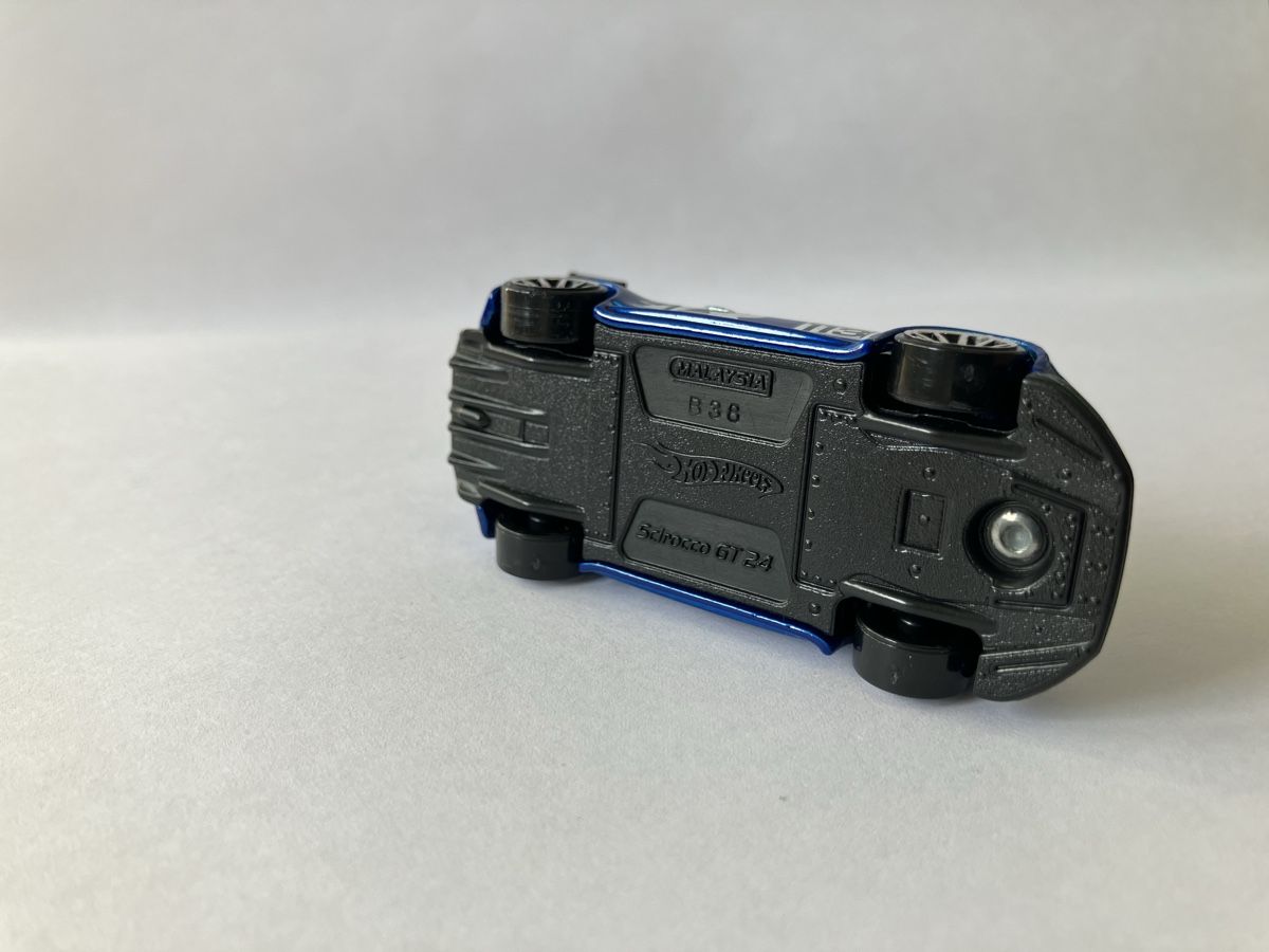 Hot Wheels Modellini d'auto: Hot Wheels VW Scirocco GT 24 (first edition) – Nuovo (secondo la descrizione) da Zürich venduto da tiisen07 4