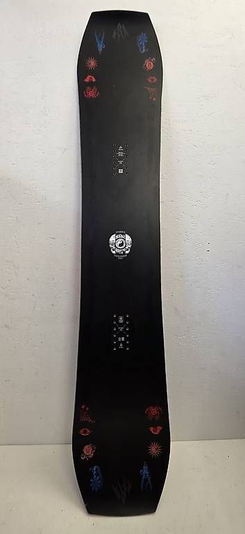 Jones Board: Snowboard Jones Tweaker Pro 1m56 – Usato da Sugiez venduto da factorysportoutlet