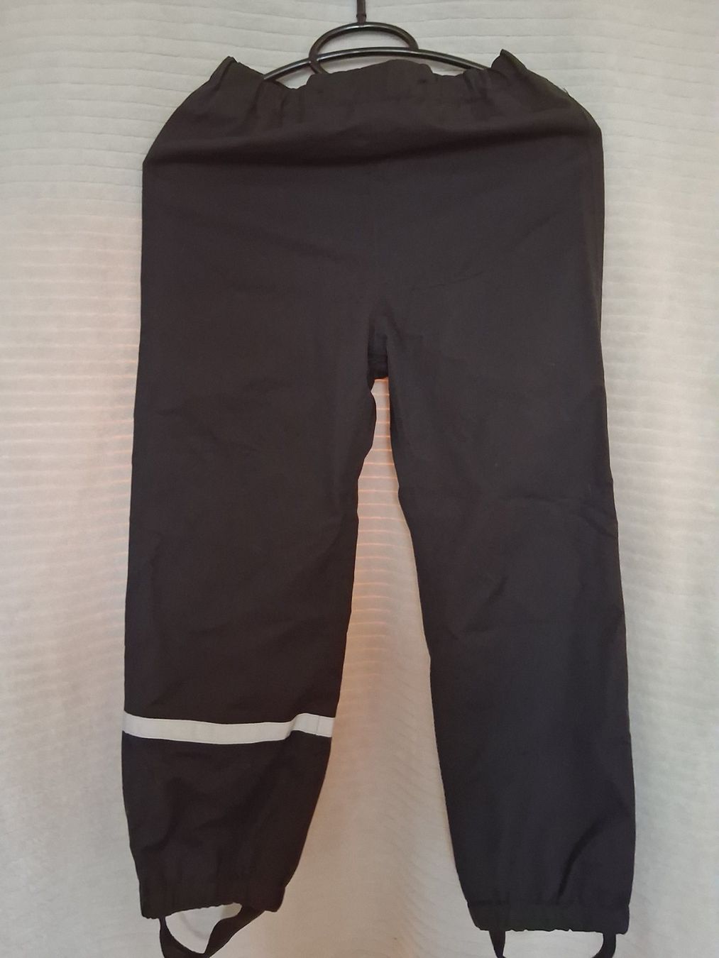 Pantaloni: Regenhose gr 128 – Usato da Astano venduto da mclotto