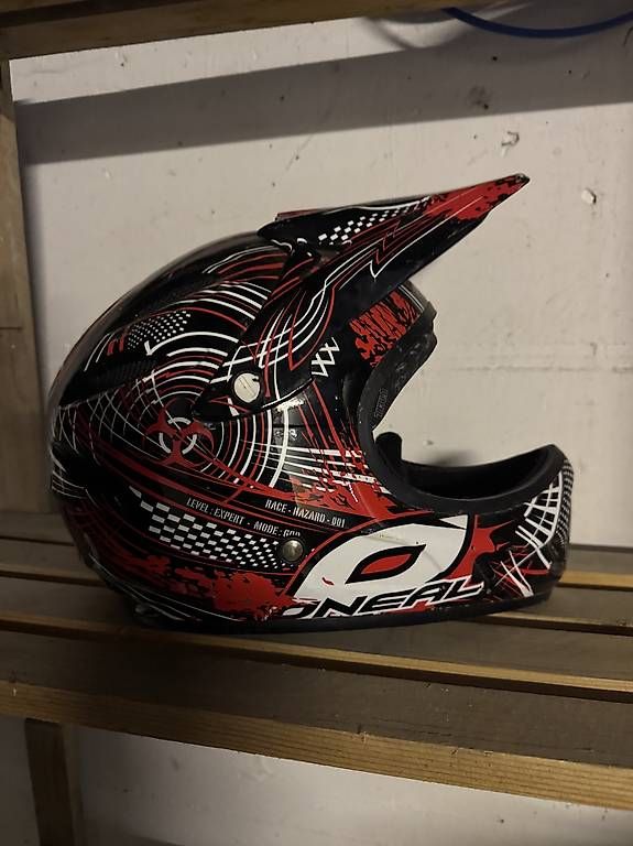 Caschi & visiere: Kinder Motocross Helm M – Usato da Lanzenneunforn venduto da vario714