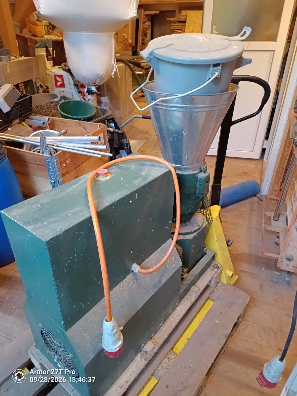 Toutes les machines: Pelletpresse – D'occasion à Zürich par gregorvonah 2