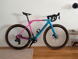Canyon Inflite CF SL 8 (2022) – Grösse S