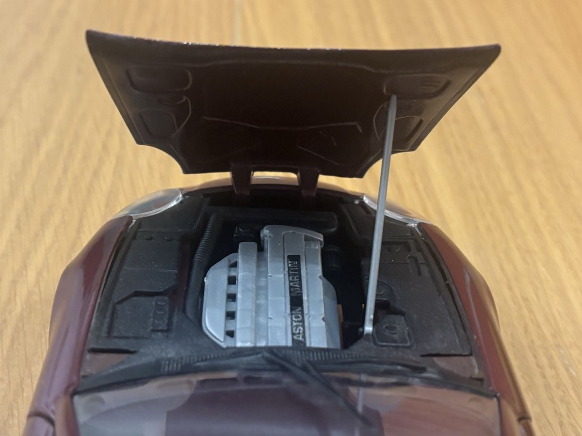 Aston Martin Modellautos: Aston Martin 1994 – Neu (gemäss Beschreibung) aus Orbe von car_8grw 5