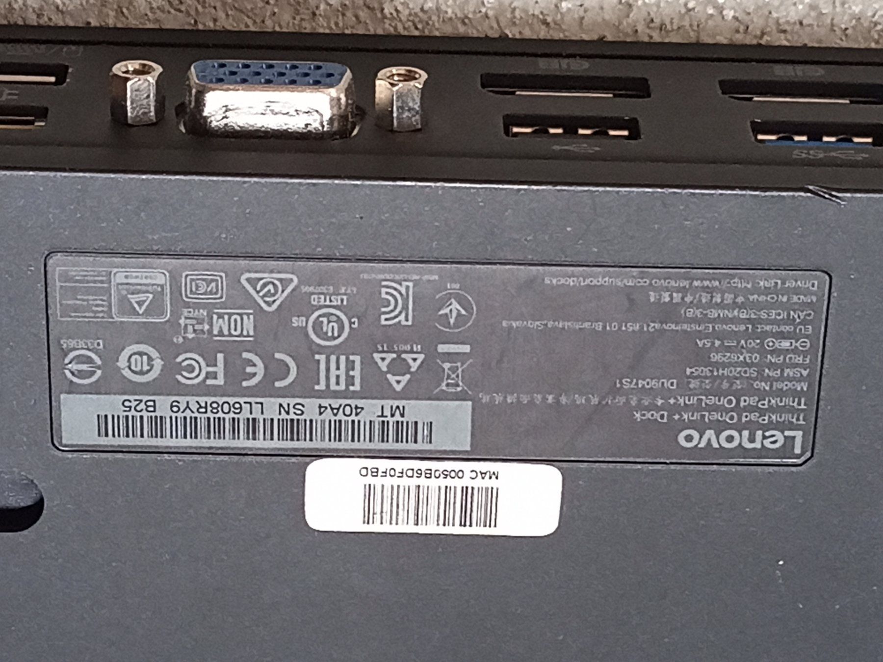 Lenovo Docking station: ThinkPad OneLink+ Dockingstation – Usato da Zürich venduto da danihell 5