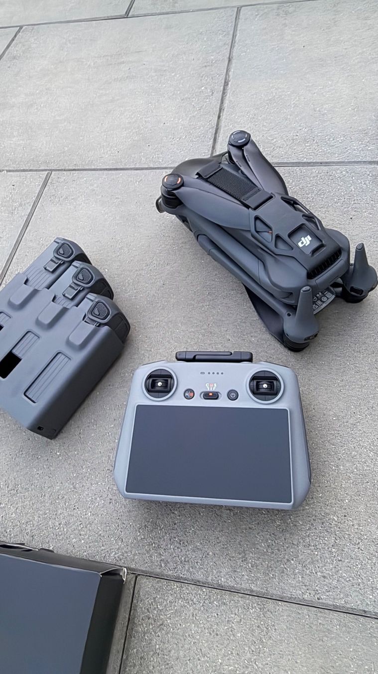 DJI RC Kits de montage: DJI Mavic 4 Pro | Originalverpackung – Neuf (Voir description) à Sennwald par pressgym 2