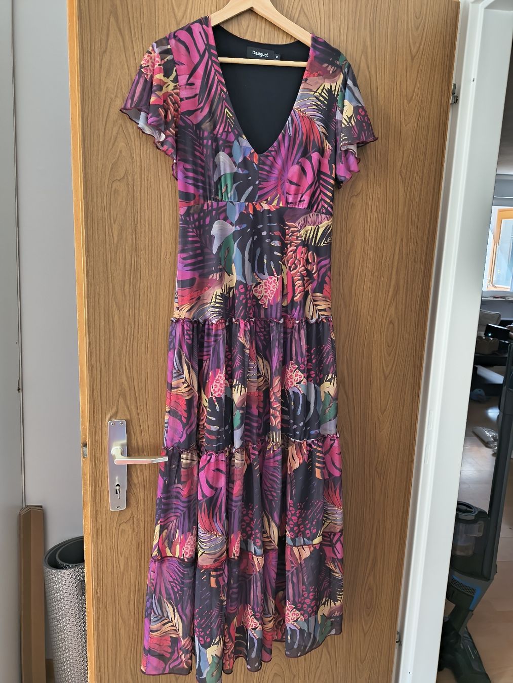 Desigual Vestiti: Maxikleid Desigual neuwertig  – Nuovo (secondo la descrizione) da Zürich venduto da laribuechel 1