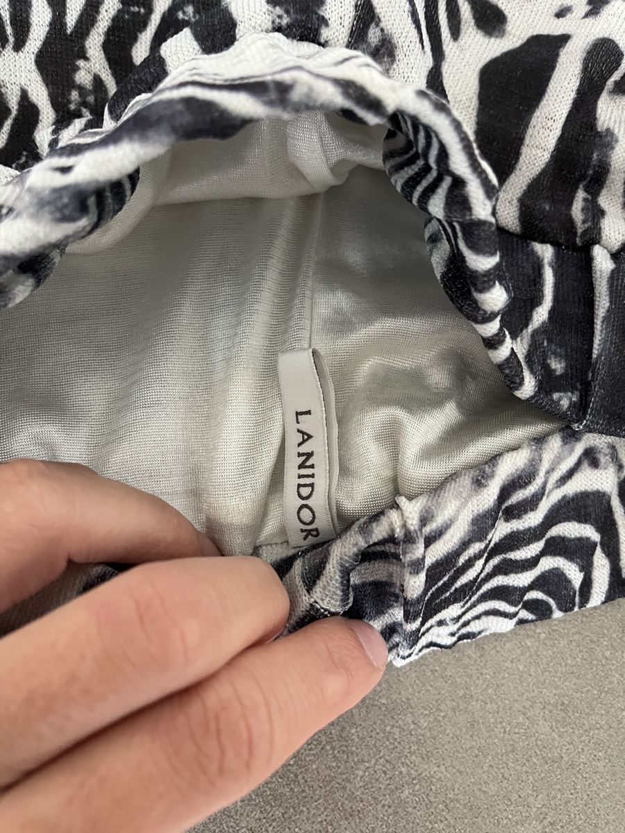 Pantaloni: Coole Sommerhose mit Zebra Muster, Gr. S! – Nuovo (secondo la descrizione) da Zürich venduto da cel_cw9k 1