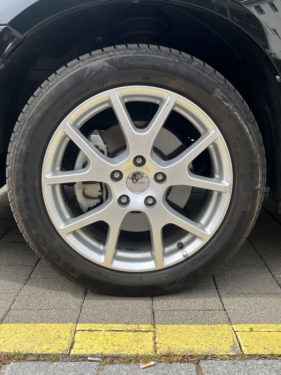 Pneus & Kompletträder: Winter Komplett Räder 225/55R19 99V Top Zustand!  – Gebraucht aus Spreitenbach von GidoAldi13