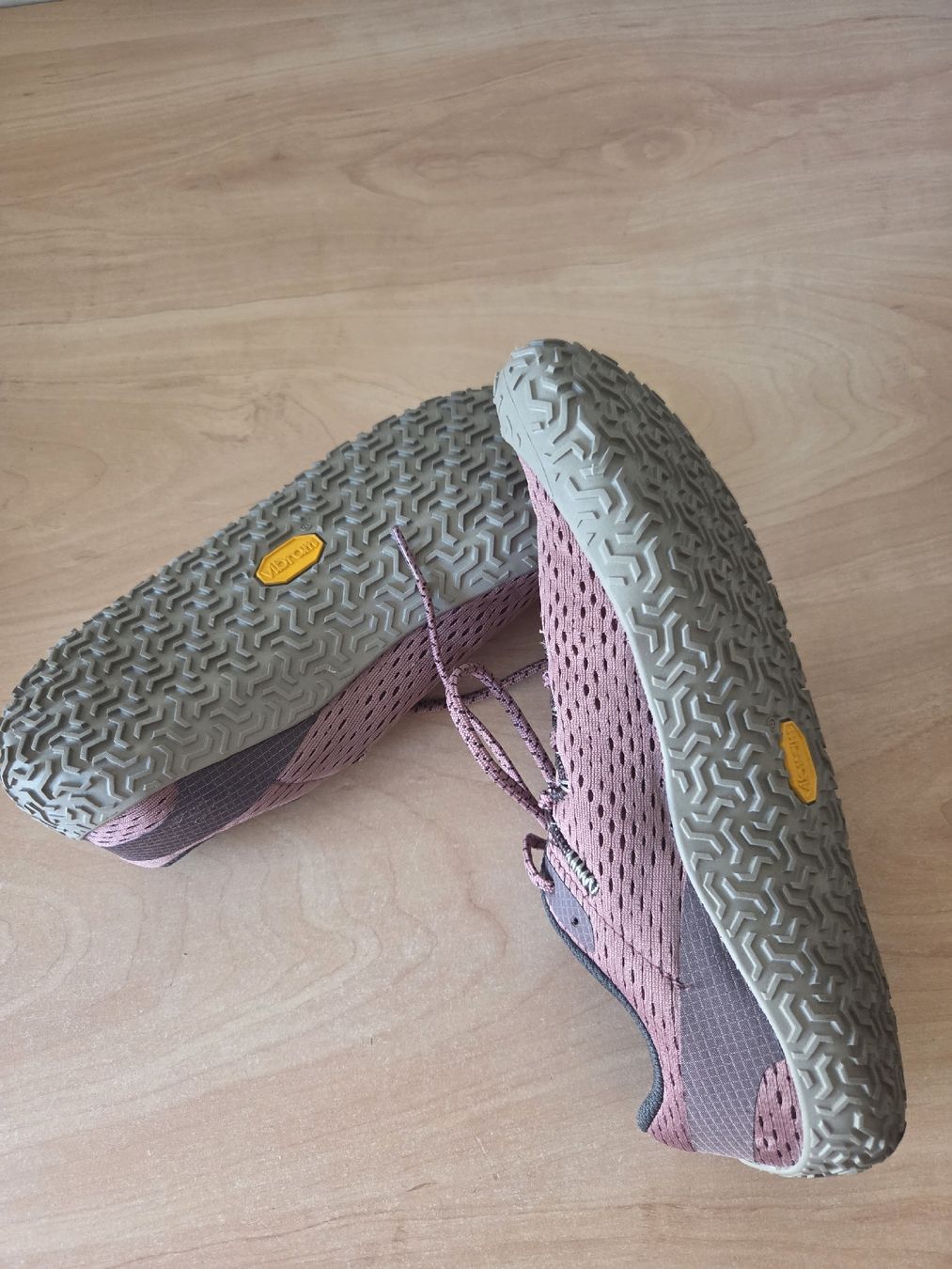 Merrell Scarpe da donna: Merrell Barfussschuhe in Rosa Gr.41 – Nuovo (secondo la descrizione) da Winterthur venduto da katzen07 7