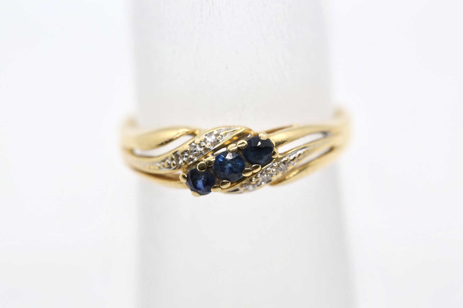 Anelli: Goldring 18K mit blauen Steinen – Usato da Reinach BL venduto da Han-Numismatik