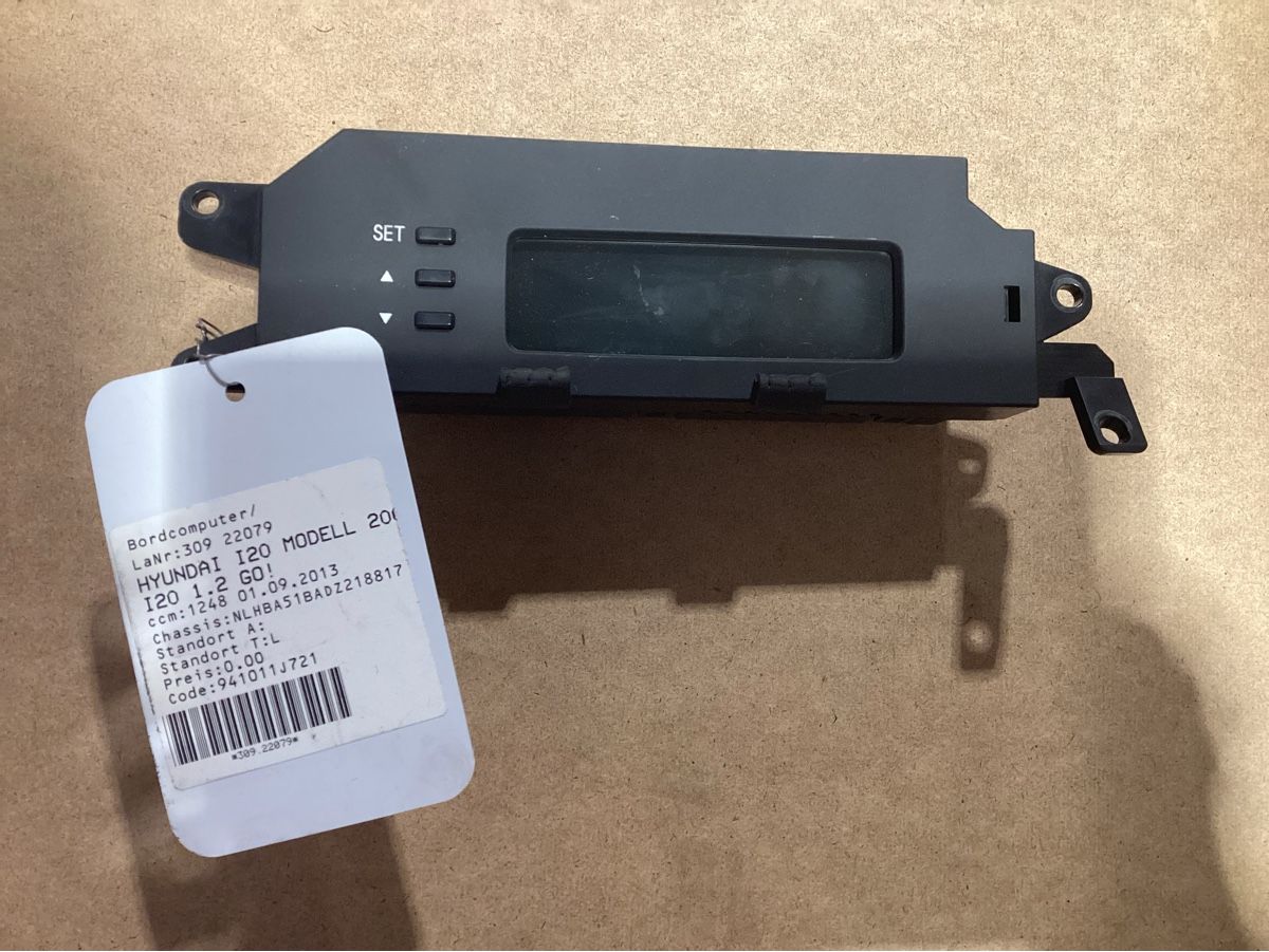 Hyundai Tutti pezzi di ricambio auto: Bordcomputer zu Hyundai I20 1.2 GO – Usato da Reichenburg venduto da T864RX