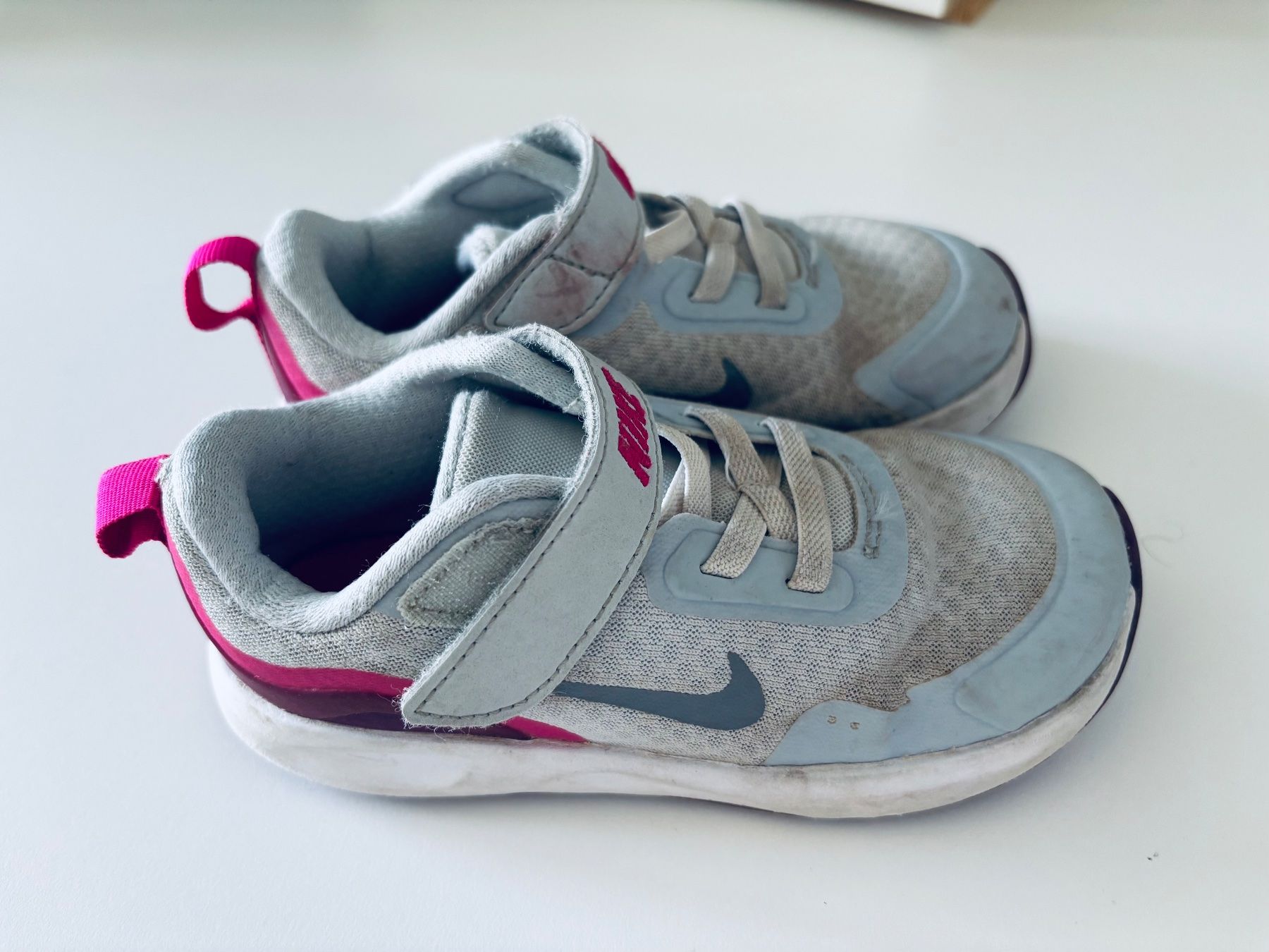 Nike Scarpe da uomo: Nike Turnschuhe I Gr.27 – Usato da Lenzburg venduto da Orzo3 1