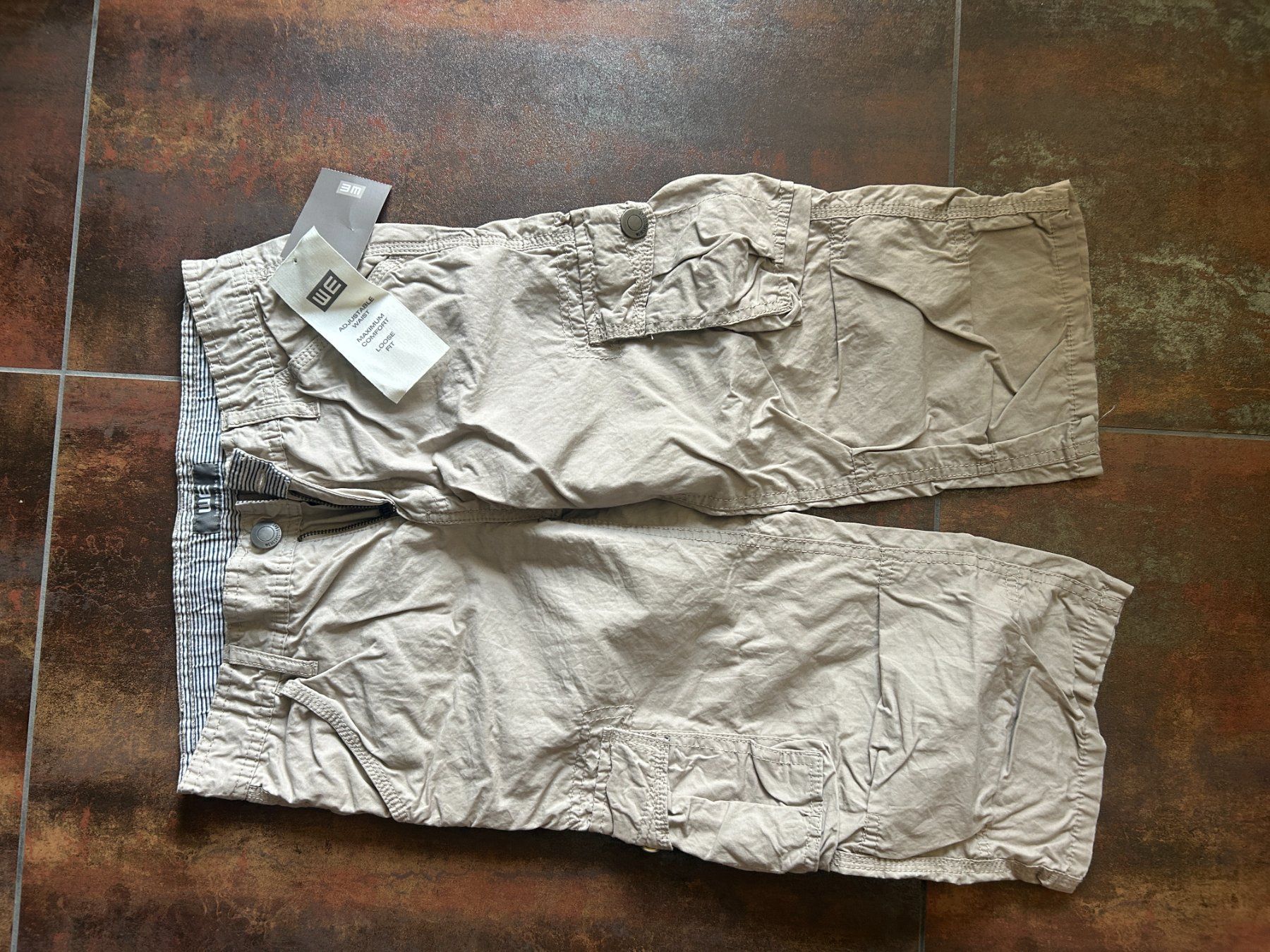 We Pantaloni: neue 3/4 Hose von WE – Usato da Abtwil SG venduto da Elocin0815