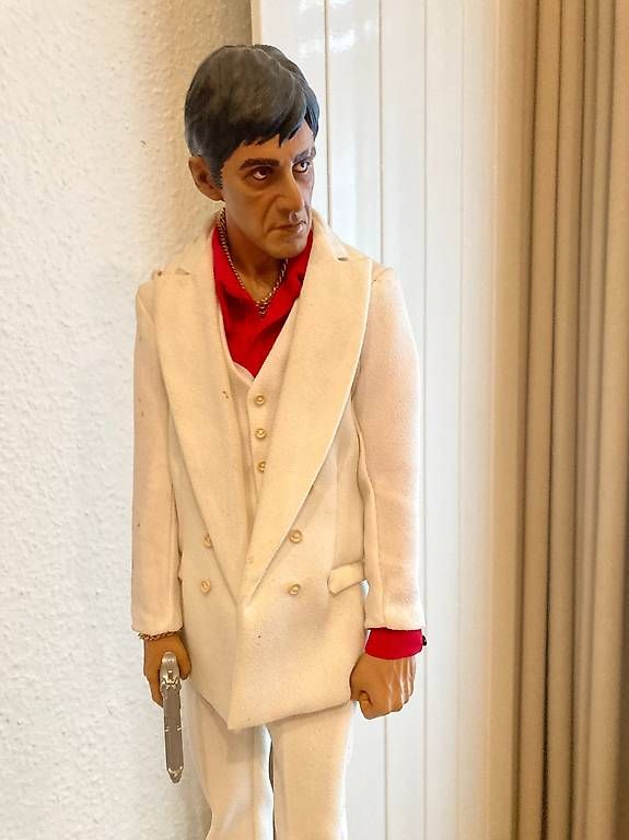 Statuette: Sideshow Premium SCARFACE – Usato da Geneve venduto da tigre69 1