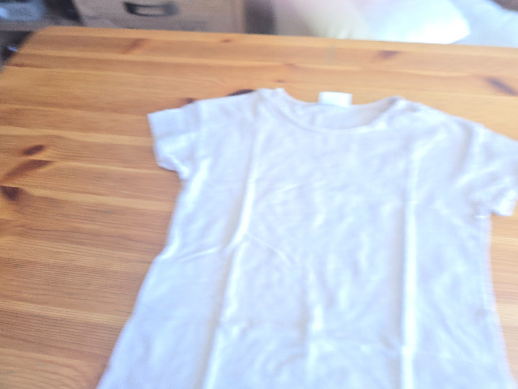 Camicette, T-shirt & Top: T shirt – Nuovo (secondo la descrizione) da Matten b. Interlaken venduto da goldhase02