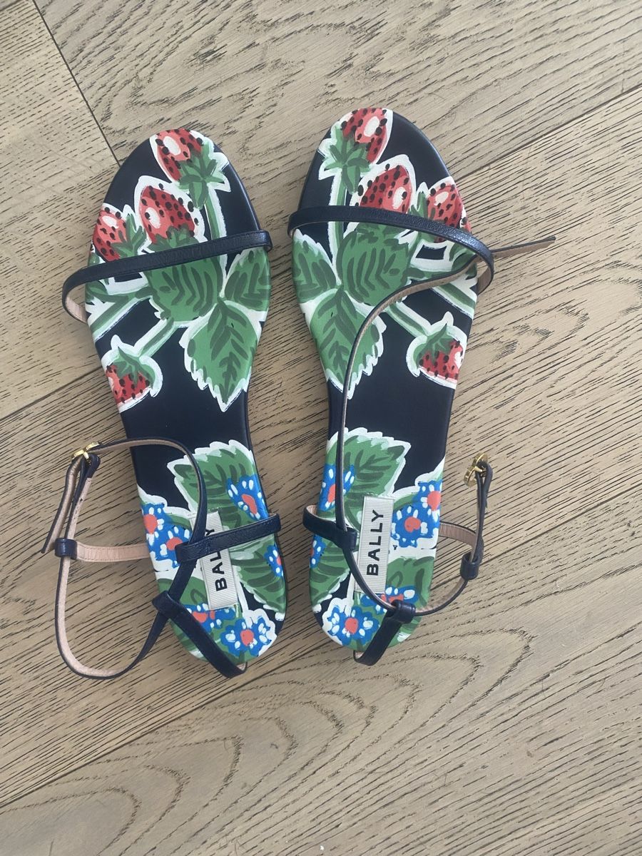 Chaussures femmes: Bally Sandals 41 NEW – D'occasion à Grand-Lancy par catallegra1976