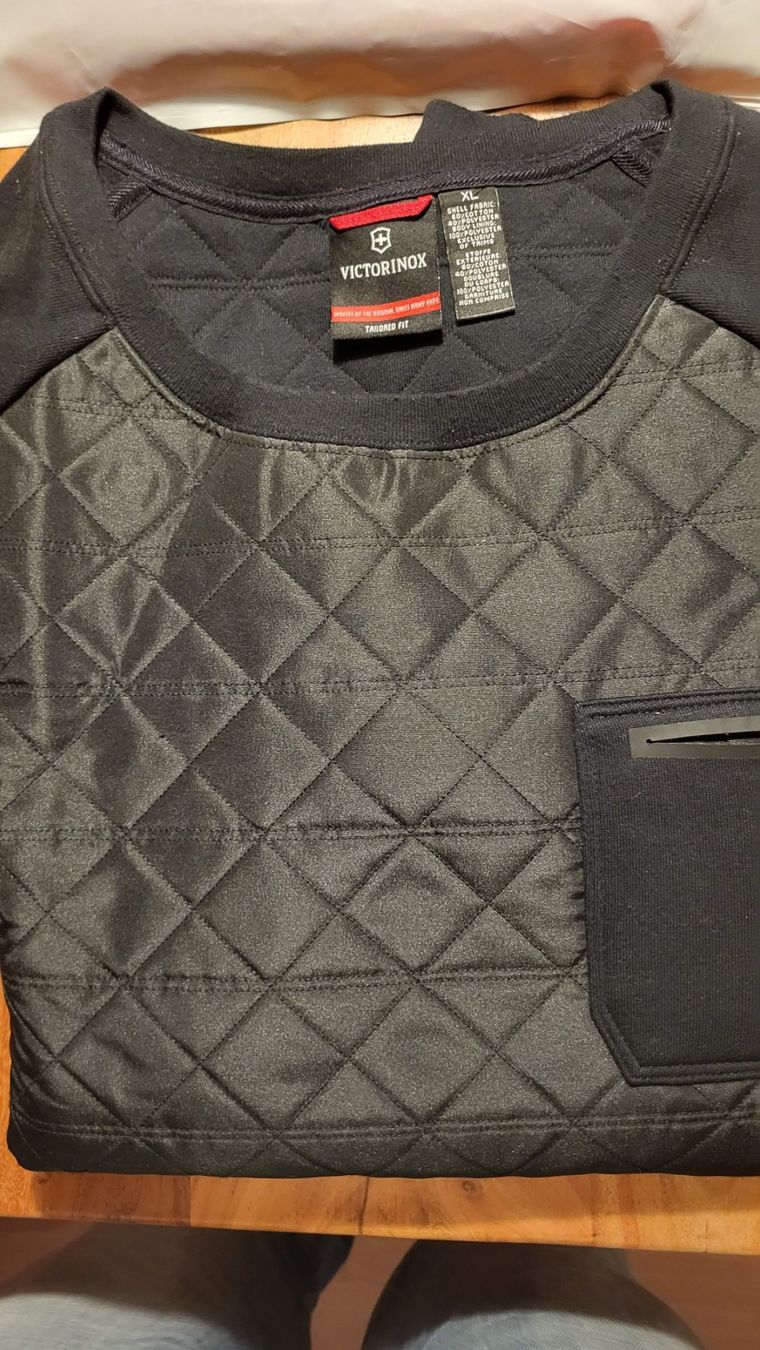 Maglioni & Felpe: Victorianox Crew neck pullover – Usato da Bern venduto da Sneakerheadz