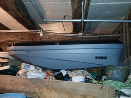 Thule Touring 200, titan-aeroskin & 2 Dachstreben Dachreling