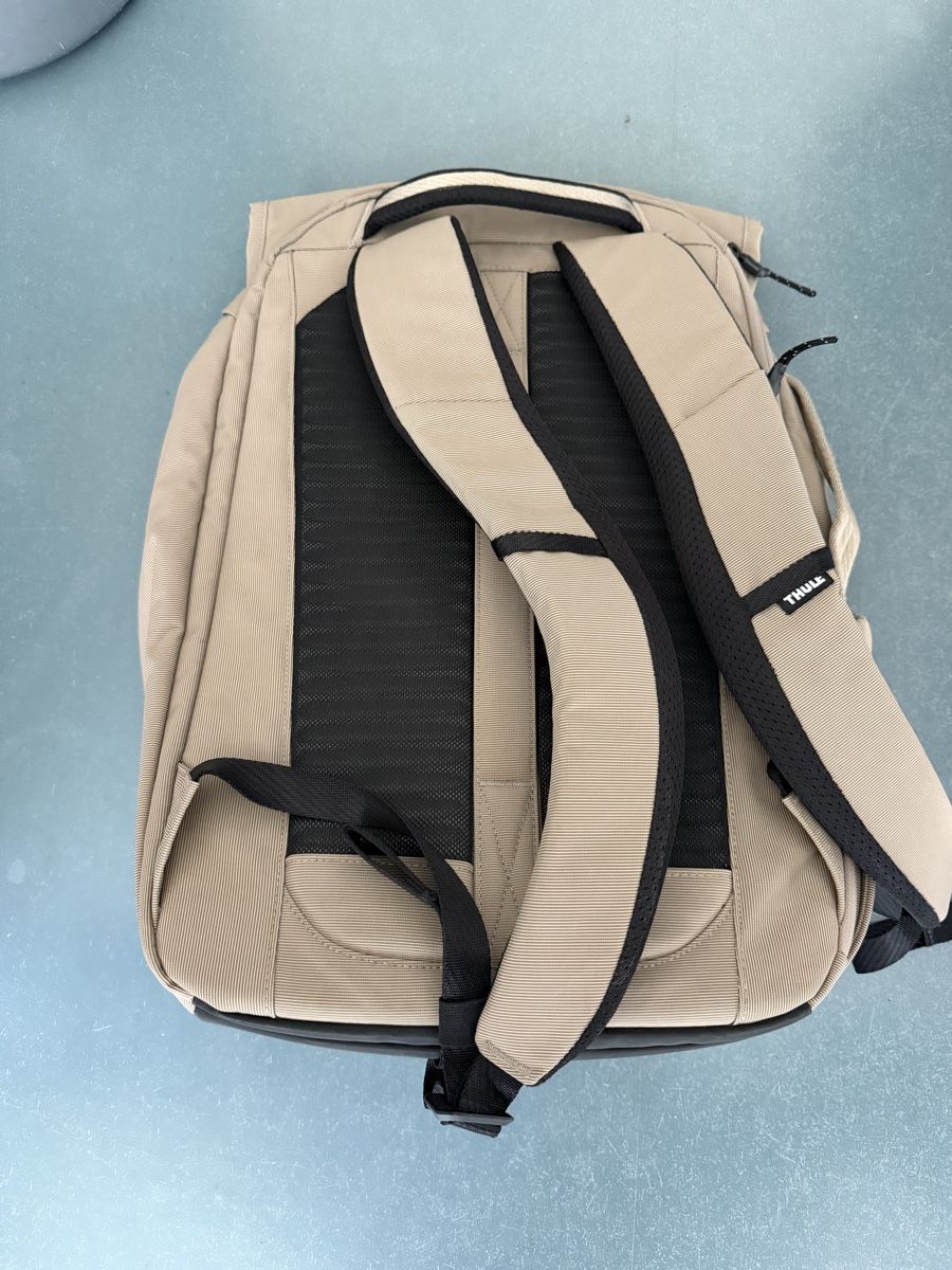 Zaini: Thule Paramount 27l – Usato da Basel venduto da schaeryo 1