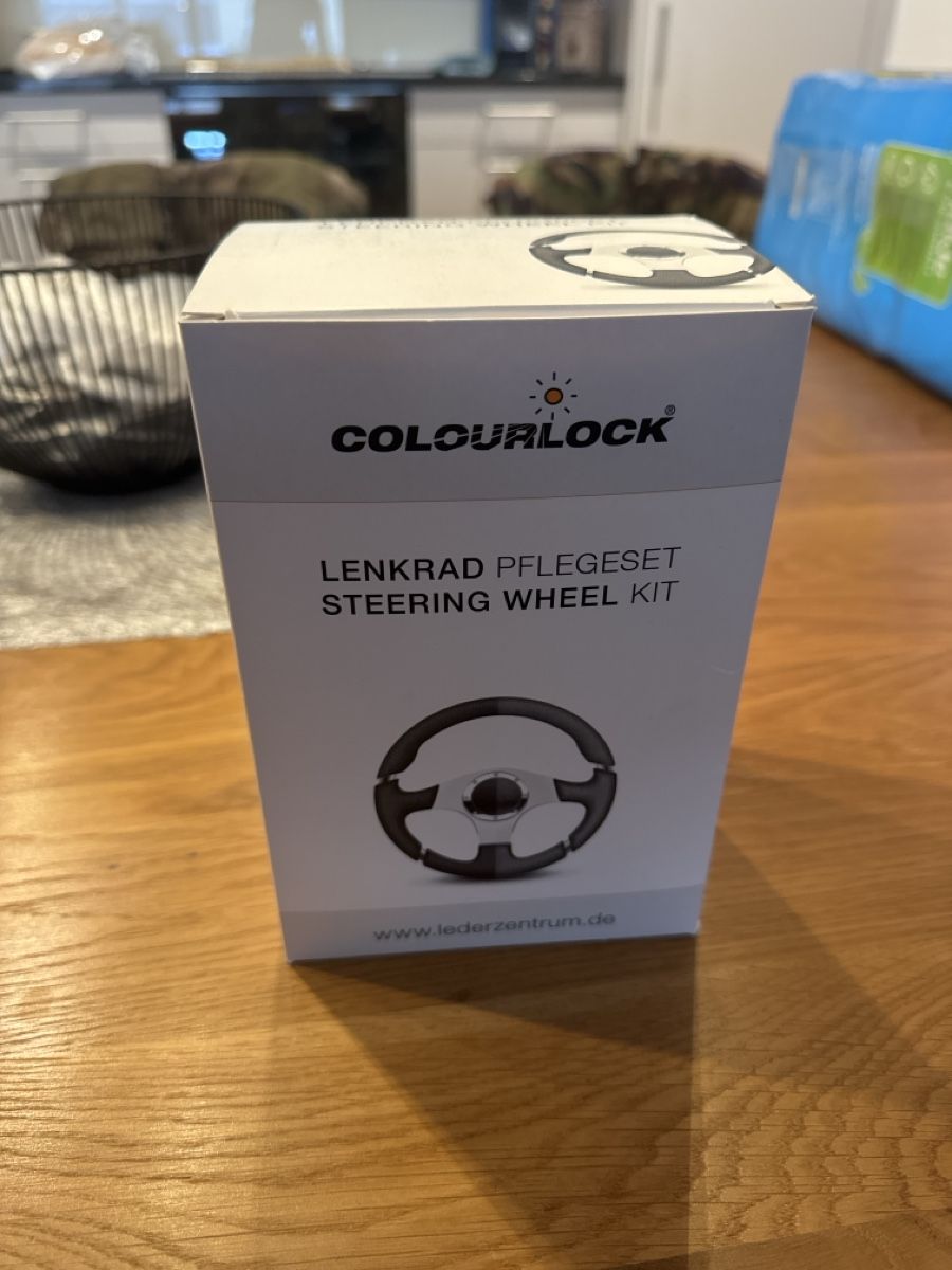 Accessori per altri veicoli: Colourlock Lenkrad Pflegeset – Nuovo e nell'imballaggio originale da Gränichen venduto da Pero.95
