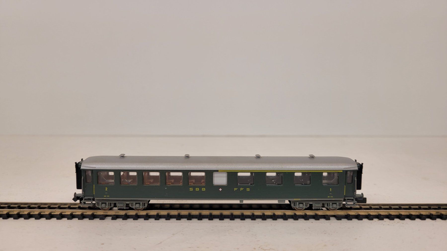 Fleischmann Modelleisenbahnen: Spur N Fleischmann 813803 SBB 1./2. Klasse – Gebraucht aus Büsserach von ModellbahnDepot 2
