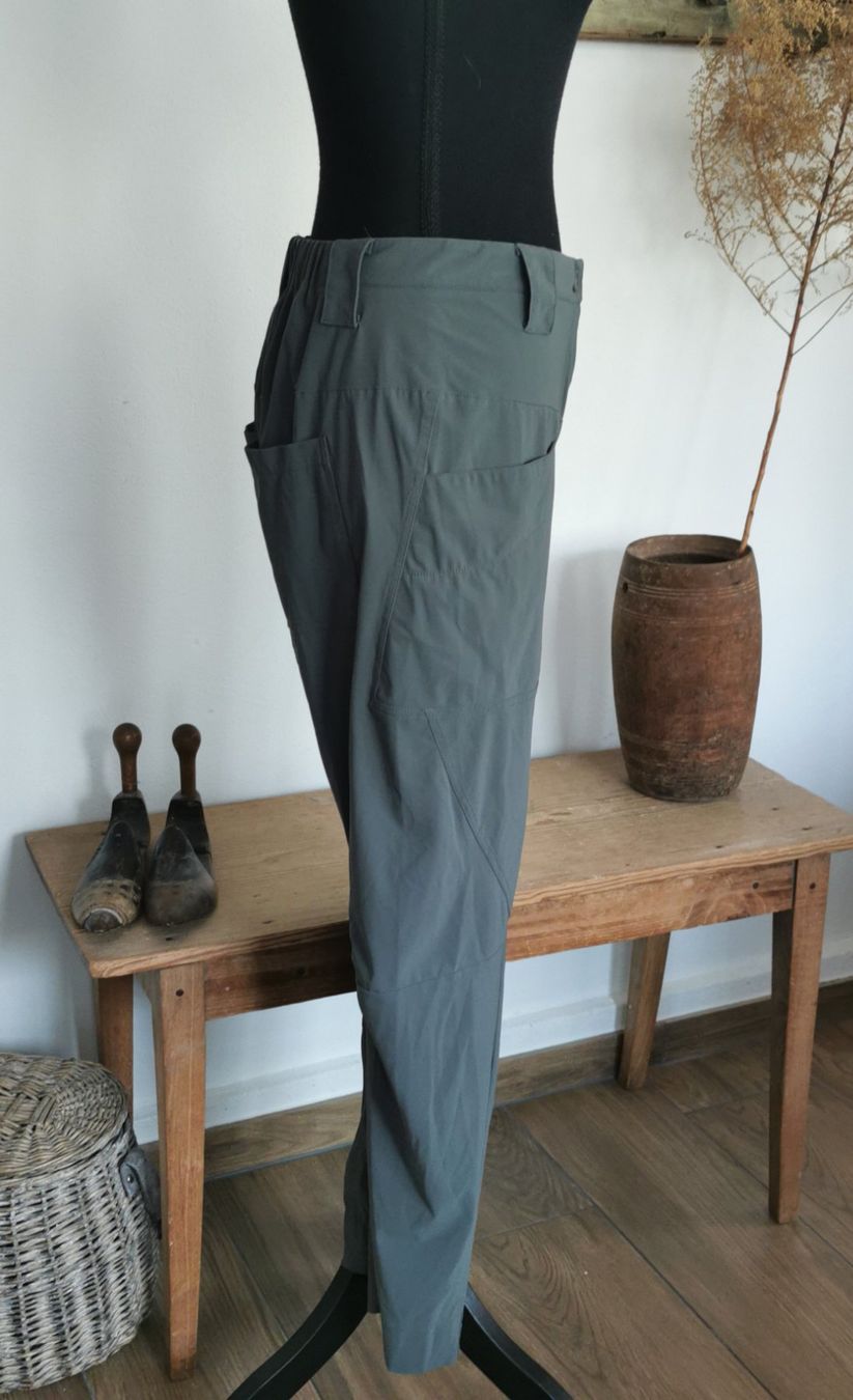 Pantaloni: Elli tolle Hose Gr.2 36/38 – Usato da gachnang venduto da tibus1 1