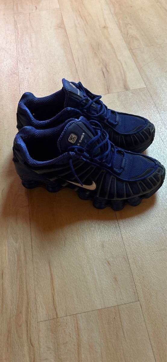 Nike Herrenschuhe: Nike Shox Blau 39 – Gebraucht aus Spreitenbach von captaincrunch
