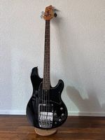 E-Bass Ibanez ATK 310 (schwarz) inkl. Hardcase