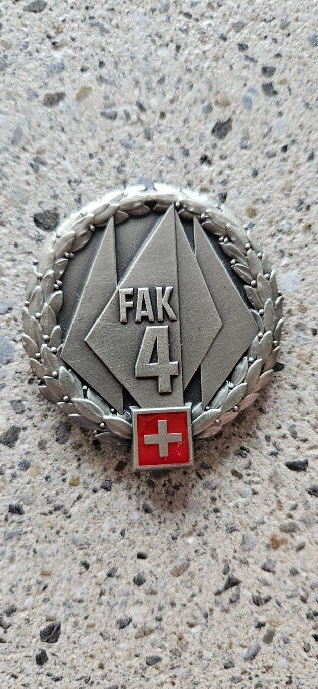 Schweizer Armee Placchette & Badge: *** Beretemblem Silber *** – Nuovo (secondo la descrizione) da Riedholz venduto da fr_sIruP