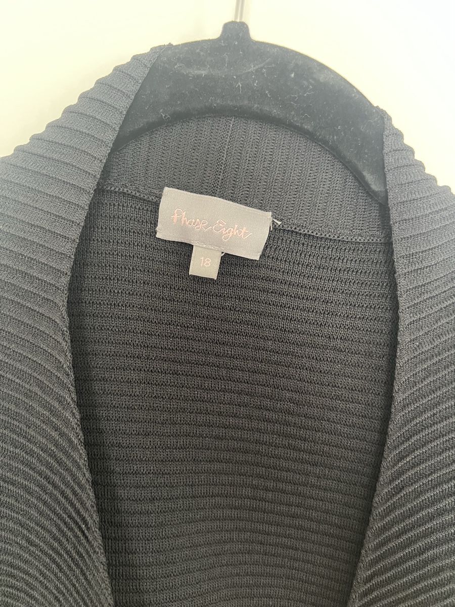 Phase Eight Giacche: Phase Eight Strickjacke Gr. 46 – Nuovo (secondo la descrizione) da Zürich venduto da Walllstreet 1
