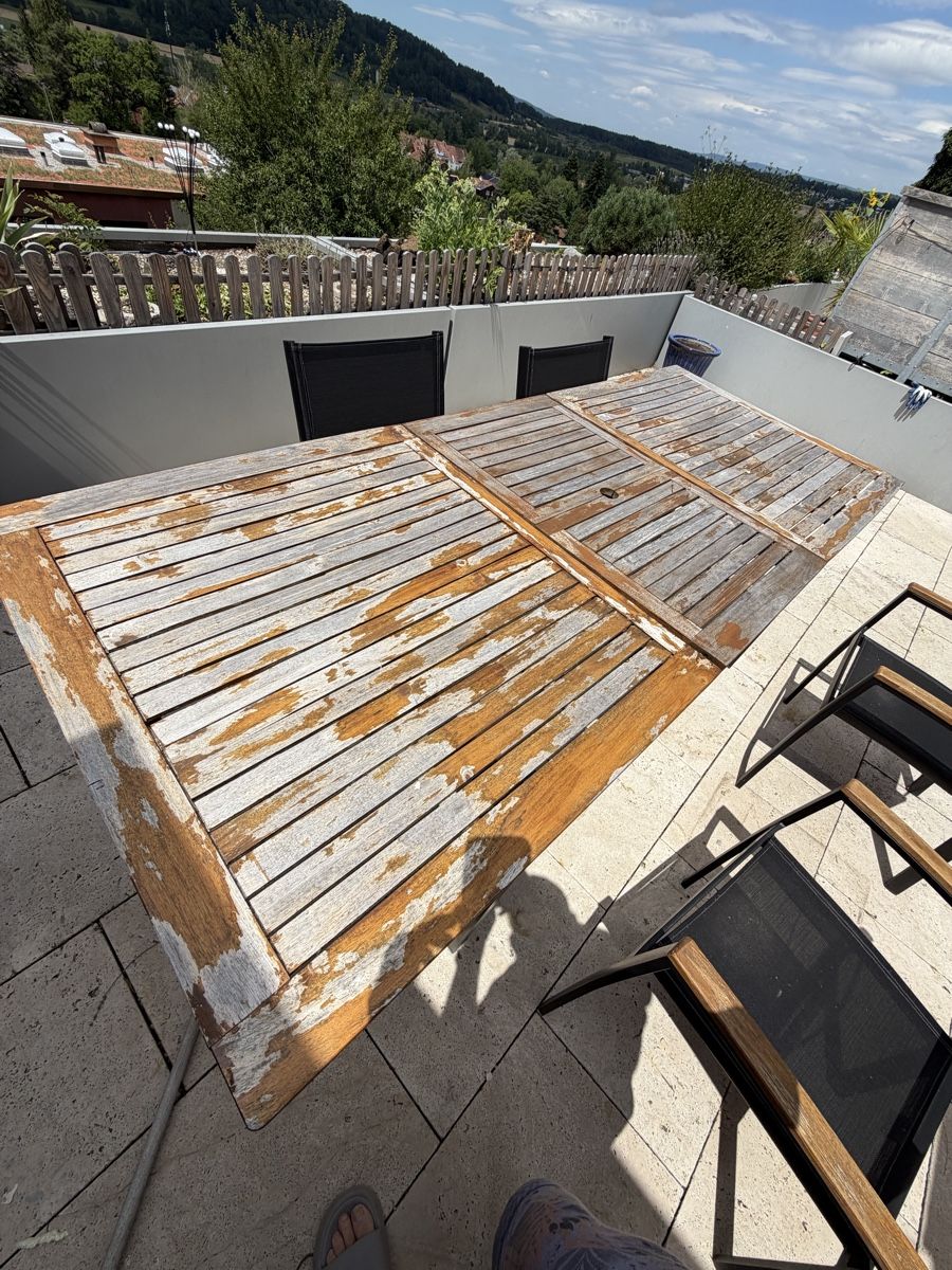 Tischset: Ausziehbarer Gartentisch mit 4 Stühlen – Gebraucht aus Bonstetten von NiroNiro 1