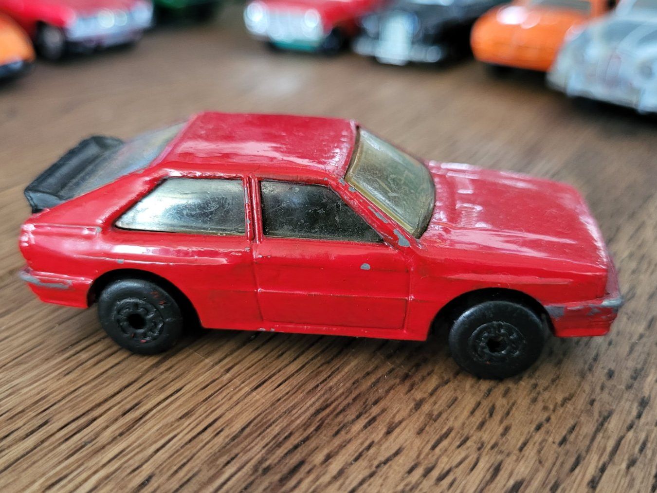 Matchbox Modellini d'auto: Audi Quattro 1982 1:58 Matchbox – Usato da Rothrist venduto da Juana5 2