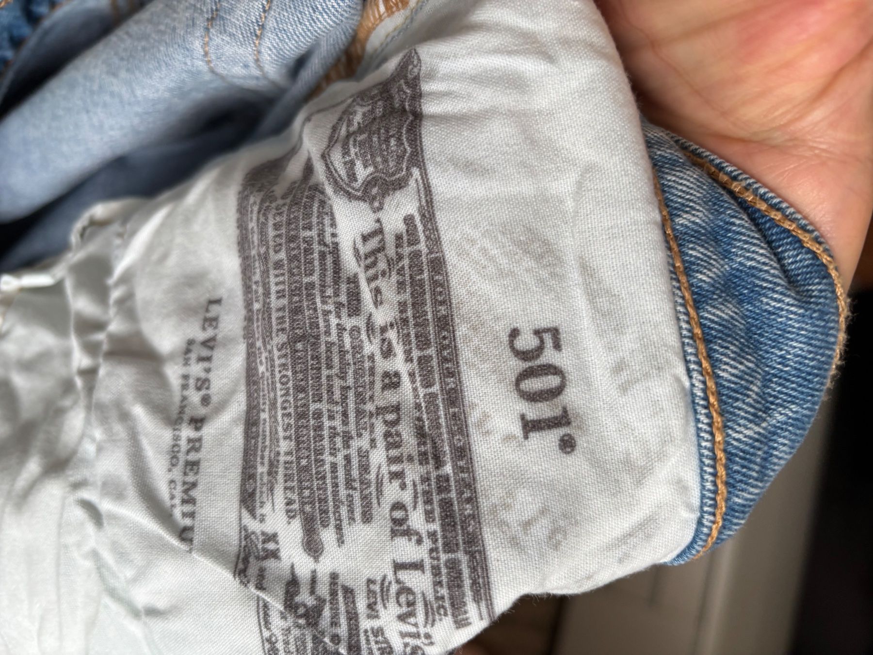 Levi's Jeans: Levi's Jeans Damen 29/ 32 – D'occasion à Basel par met_d6zt 3