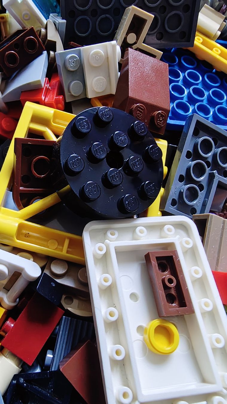 Lego Giocattoli: Lego bunte Mischung ca 1,3 Kilo – Usato da Effretikon venduto da Superkarin7 5