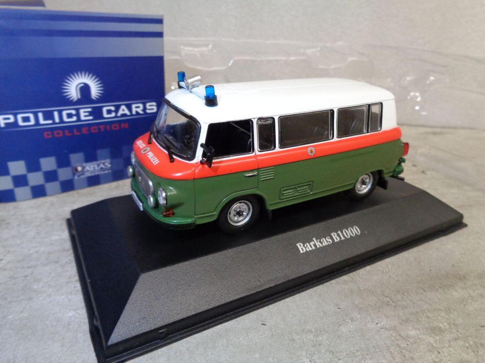 Miniature Barkas B 1000 Police Populaire 1965 | Échelle 1:18 | Couleur Vert Et Blanc | MCG Die-Cast