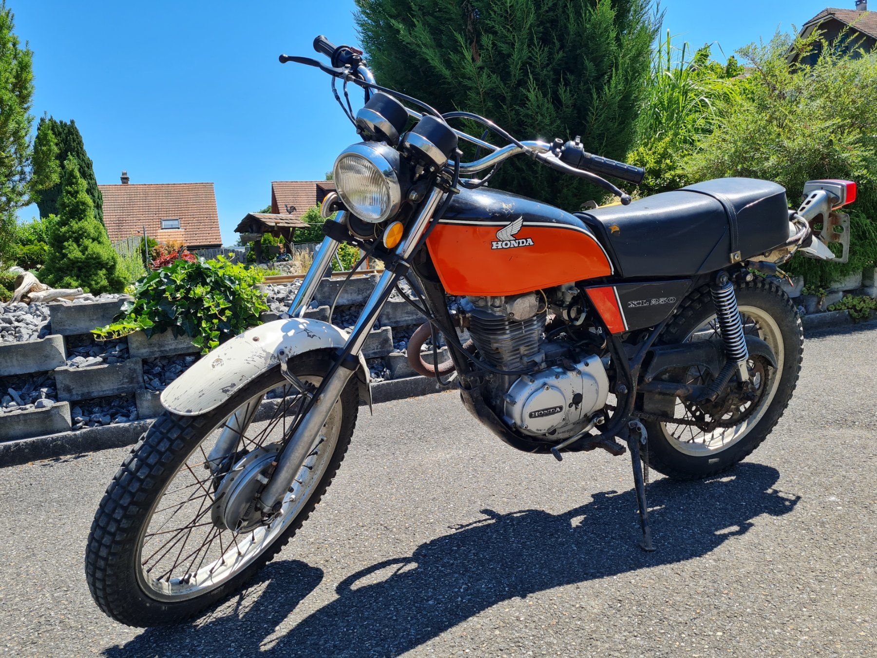 Honda Enduro: Honda XL 250 K3 Oldtimer Veteran Scheunenfund – Gebraucht aus Wynau von