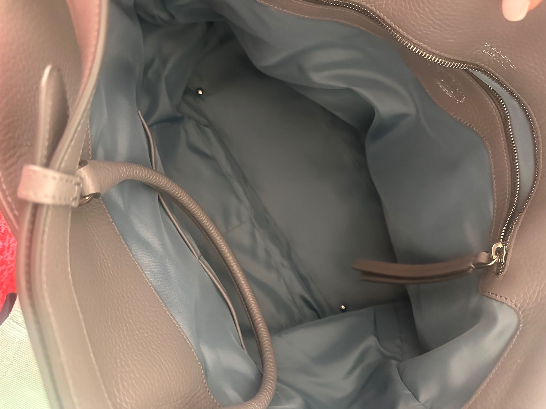 Tod'S Sacs femmes: Originale Tod's Ledertasche/Schopper – Neuf (Voir description) à Dübendorf par eld_5pbv 4