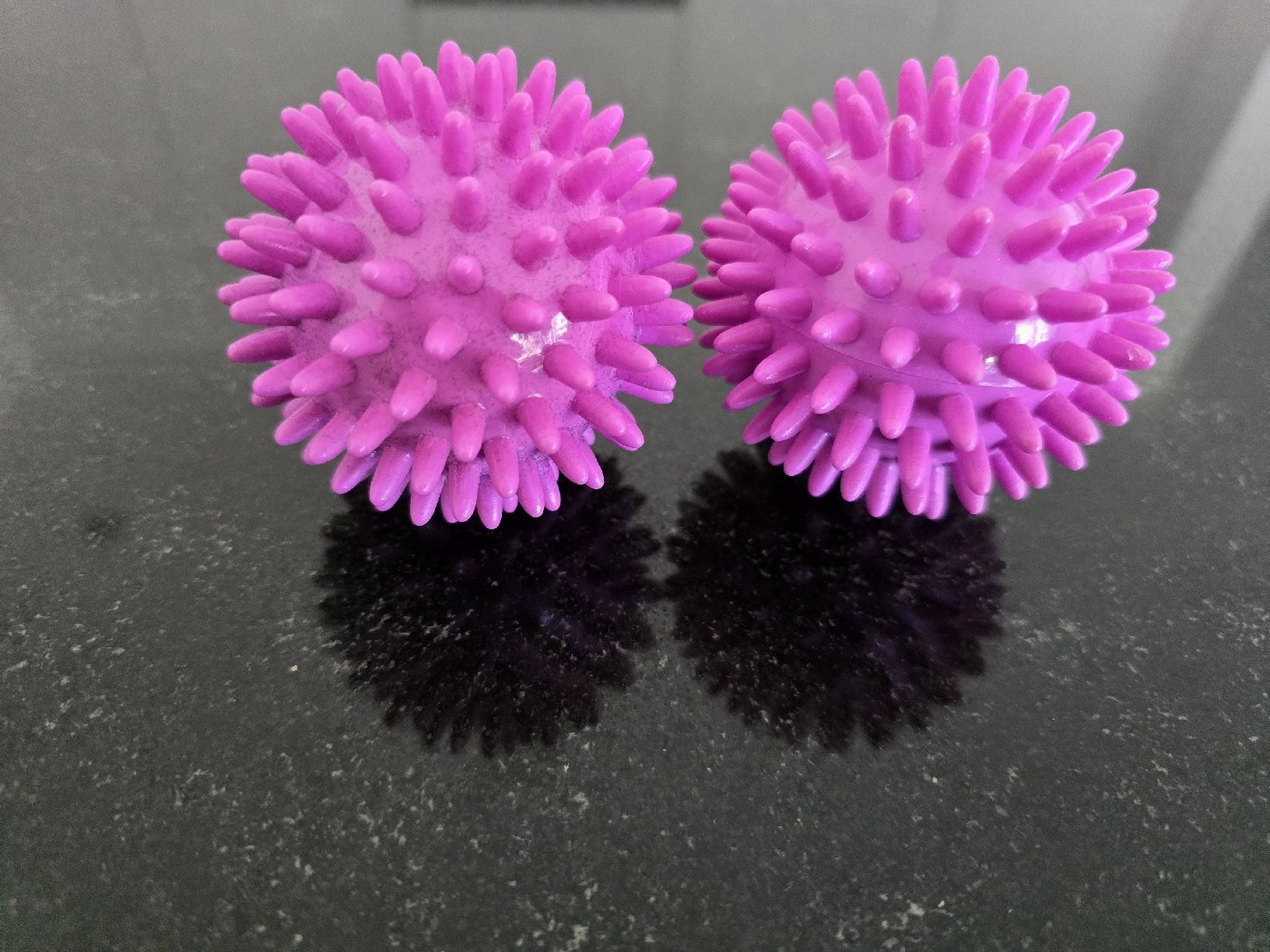 Ballons: 2 igel ball in pink  – Neuf (Voir description) à Derendingen par Mil_l98S