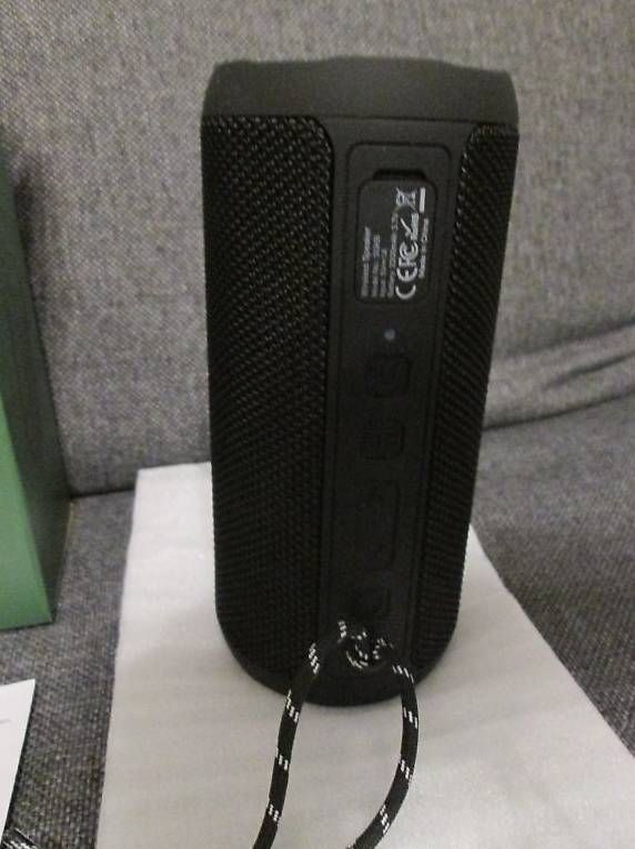 Casse acustiche: Bluetooth Musikbox mit Lichteffekt (1995-TMH) – Usato da St. Gallen venduto da patge 1