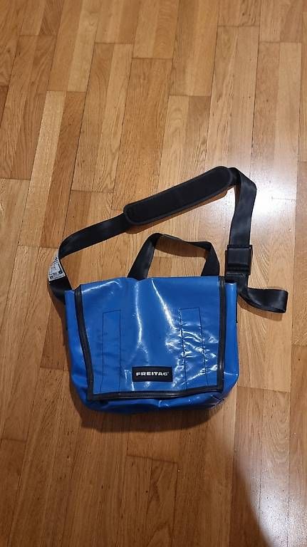 Taschen: Umhangstasche Freitag – Gebraucht aus Zürich von sunflower9 1