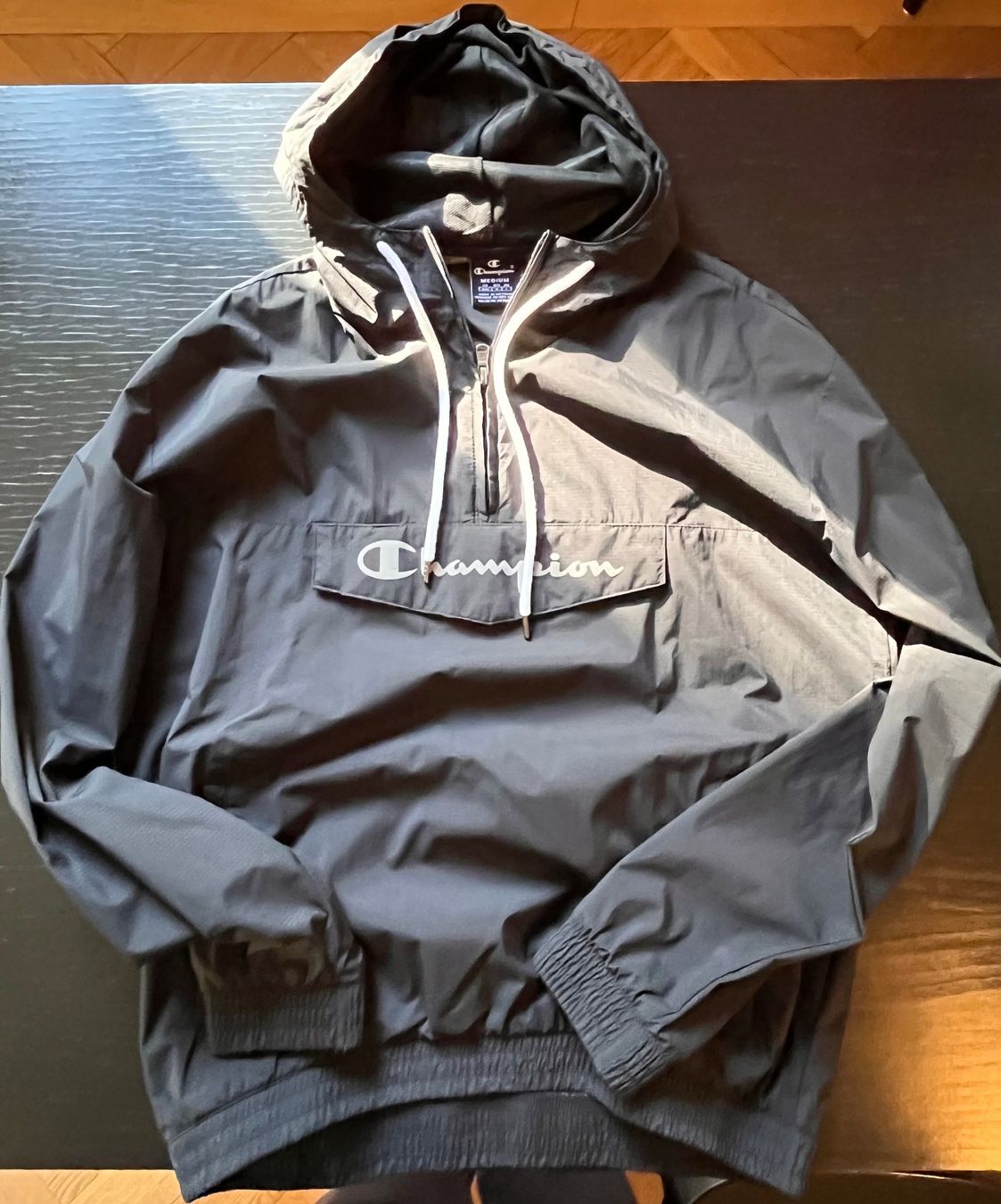 Champion Jacken: Champion Windbreaker – Neu (gemäss Beschreibung) aus Bern von redlentil68