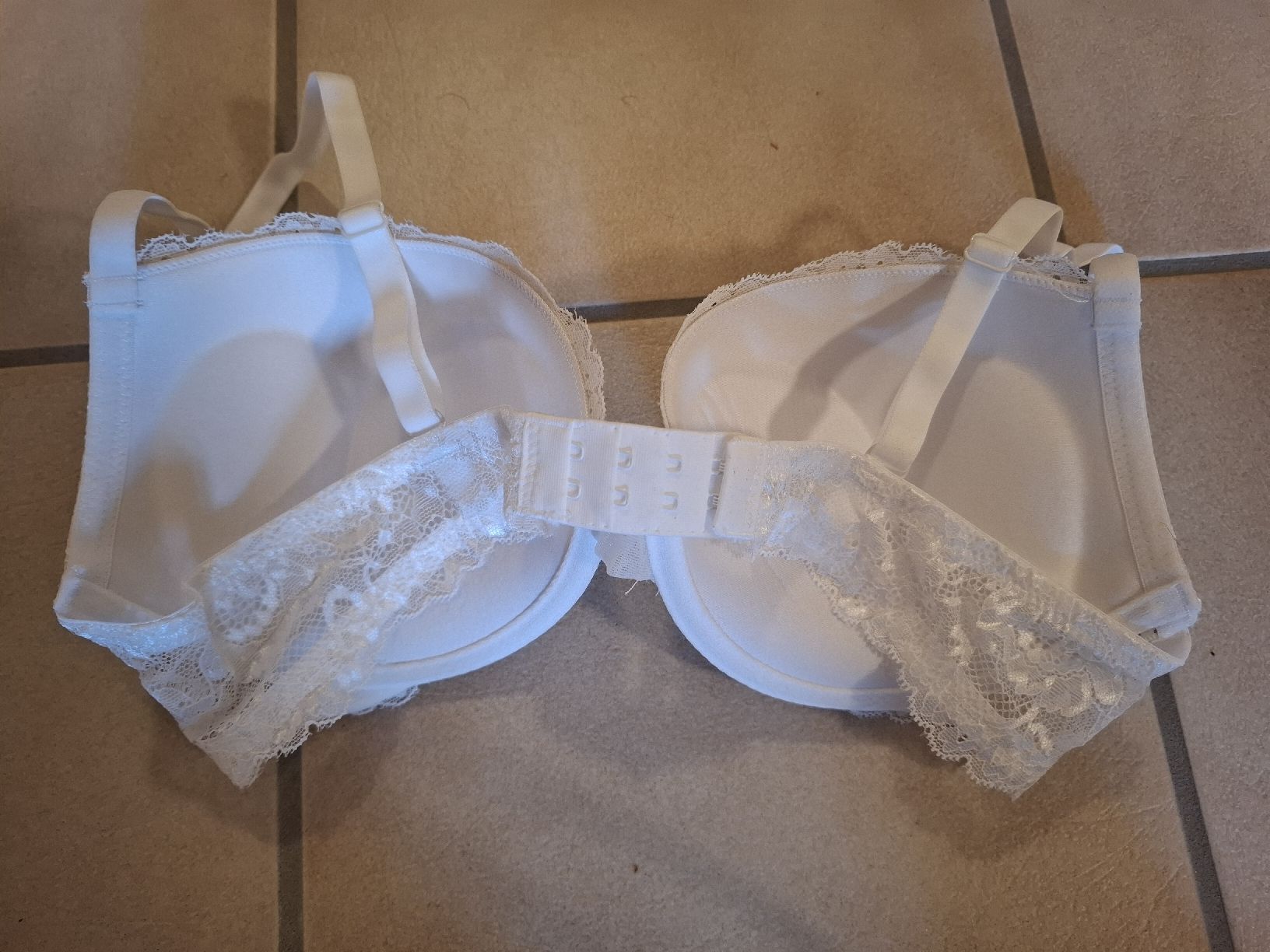 Autres dessous: Push up BH Grösse ca. 75 B – Neuf (Voir description) à Lütisburg par amerika123 1