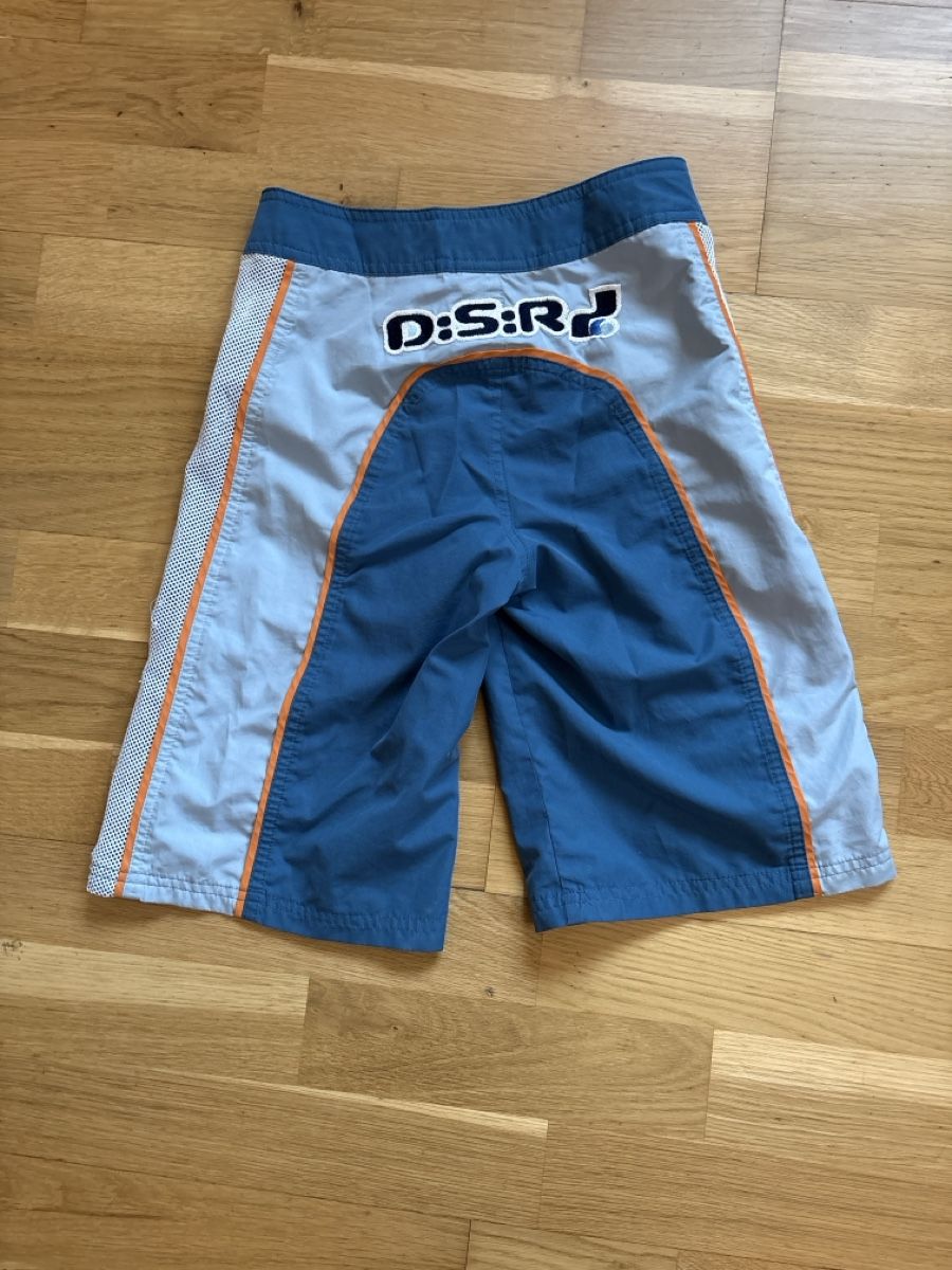 Pantaloni: Sommer Shorts Junge Gr. 128 – Usato da Neuenegg venduto da recob 6