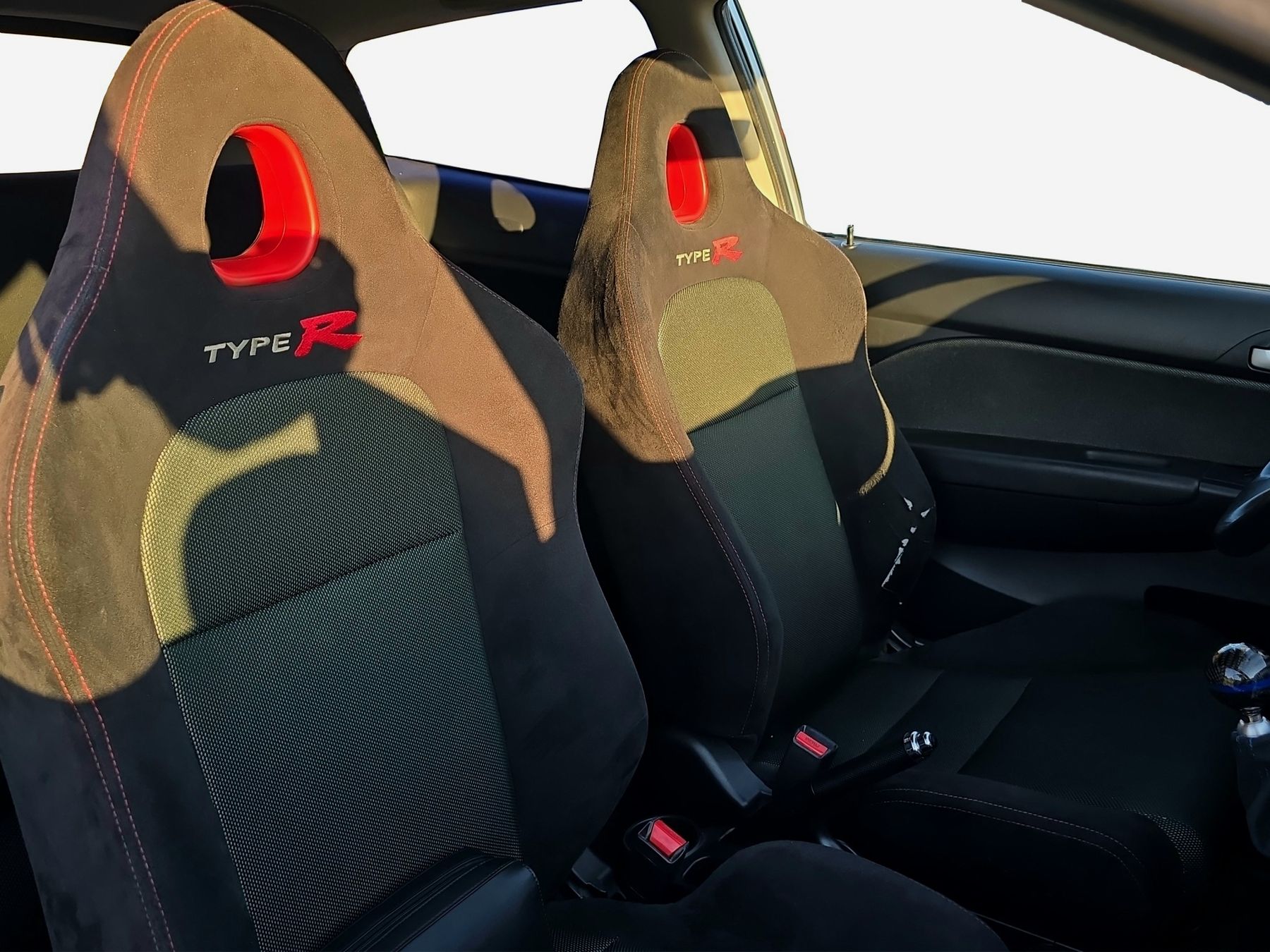 Honda Modellini d'auto: Honda Civic Type R 2.0 EP3 – Usato da Bözberg venduto da priv_2723 7