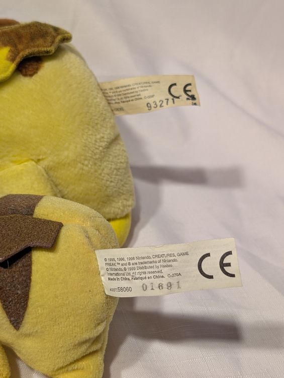2 Pokemon Pikachu Plüschtier Vintage  Nintendo Habsro1999 6