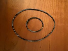 Halskette und Armband, anthrazit