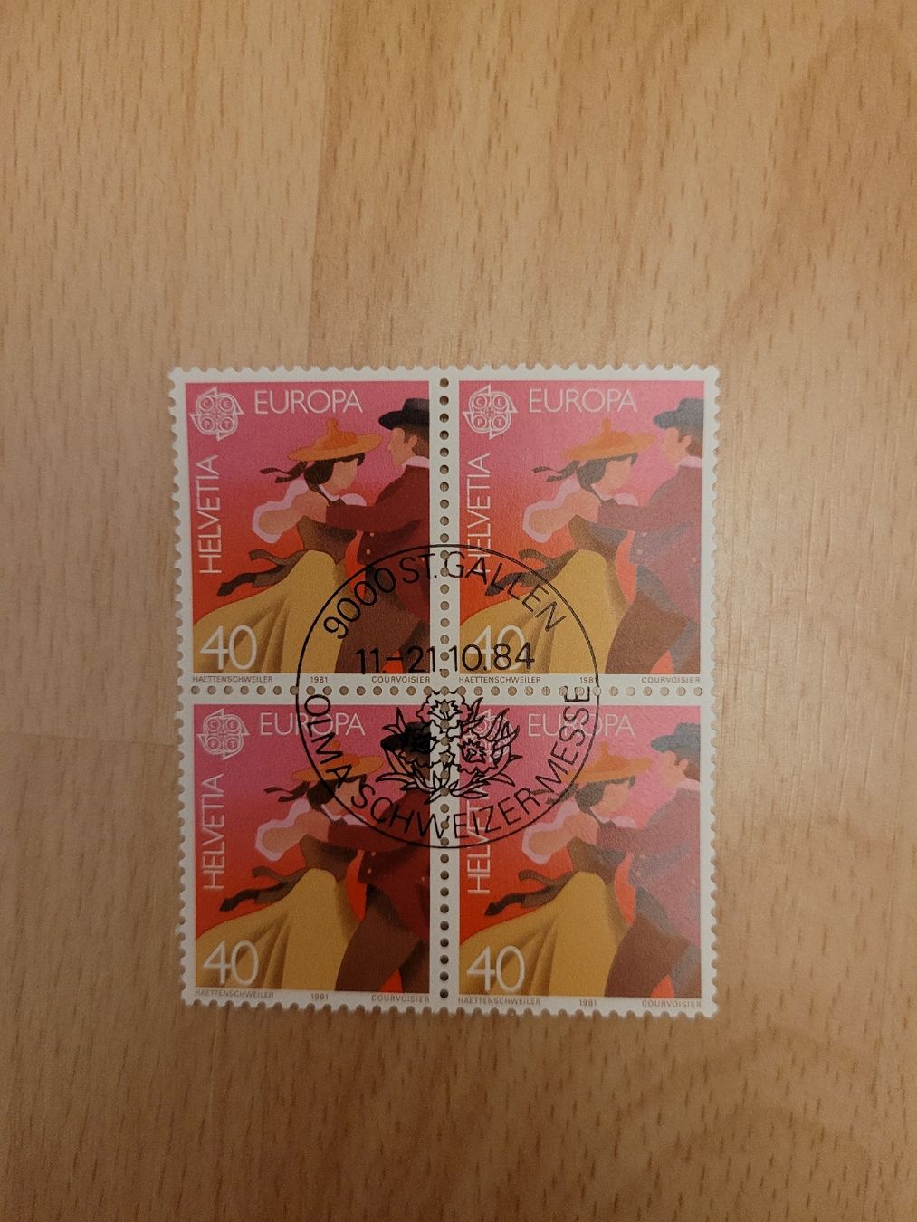 Alle Briefmarken: 4er Block Helvetia – Gebraucht aus Inwil von Flower2325
